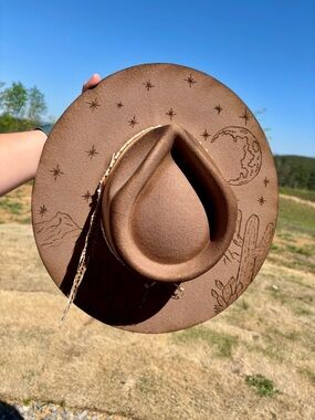 Wide Brim Brown Western Felt Hat with Desert Design